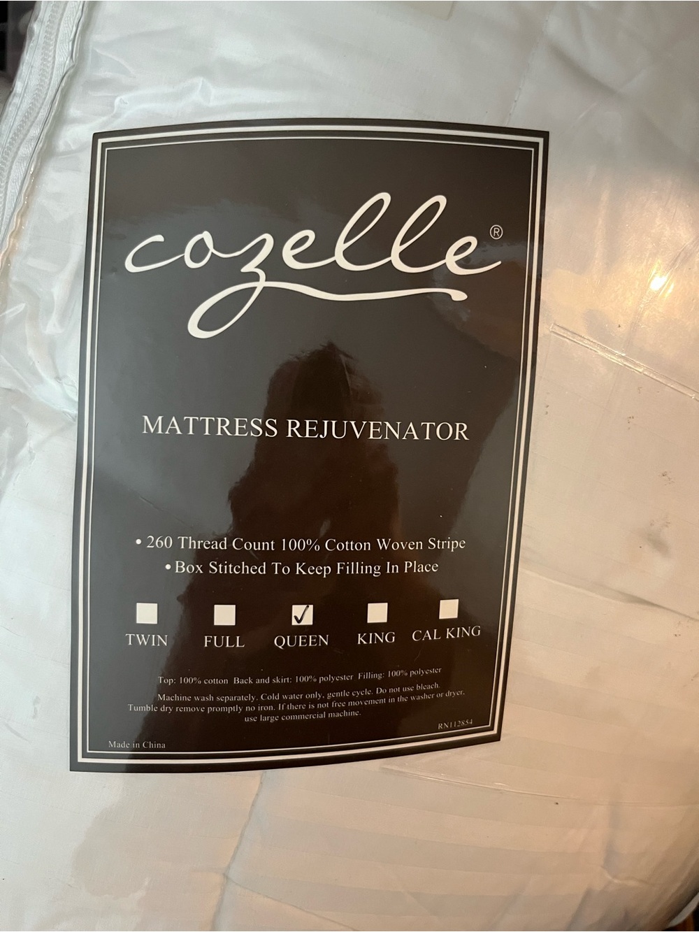 Cozelle Queen Mattress Rejuvenator - White